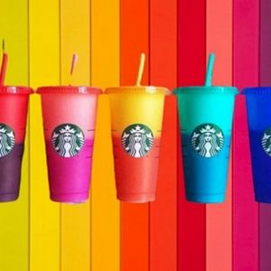 New Starbucks Whole Set of 5 Color Changing Cups